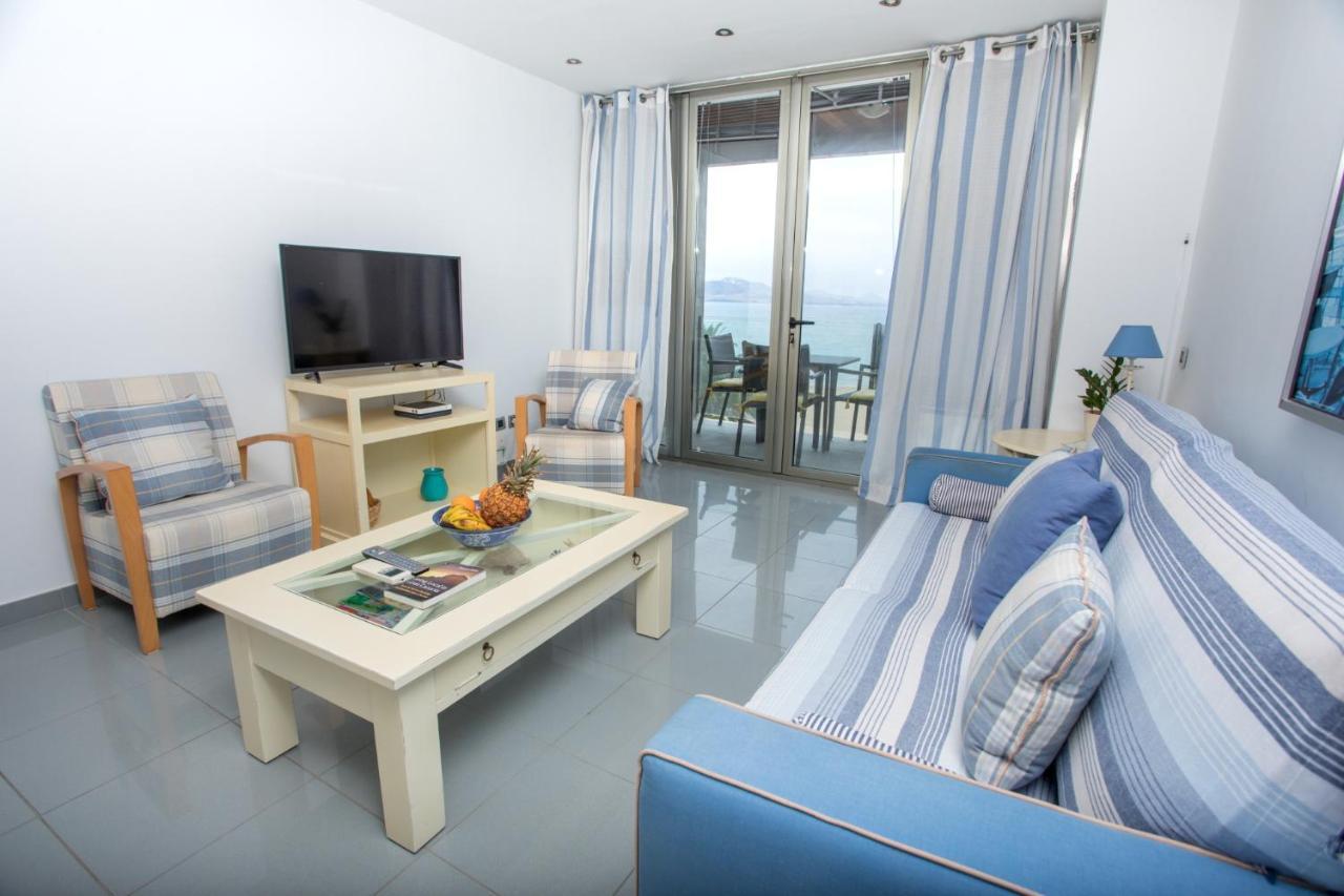 Great Balcony Over Blue Sea By Canariasgetaway ลาสปัลมาส เด กรานคานาเรีย ภายนอก รูปภาพ